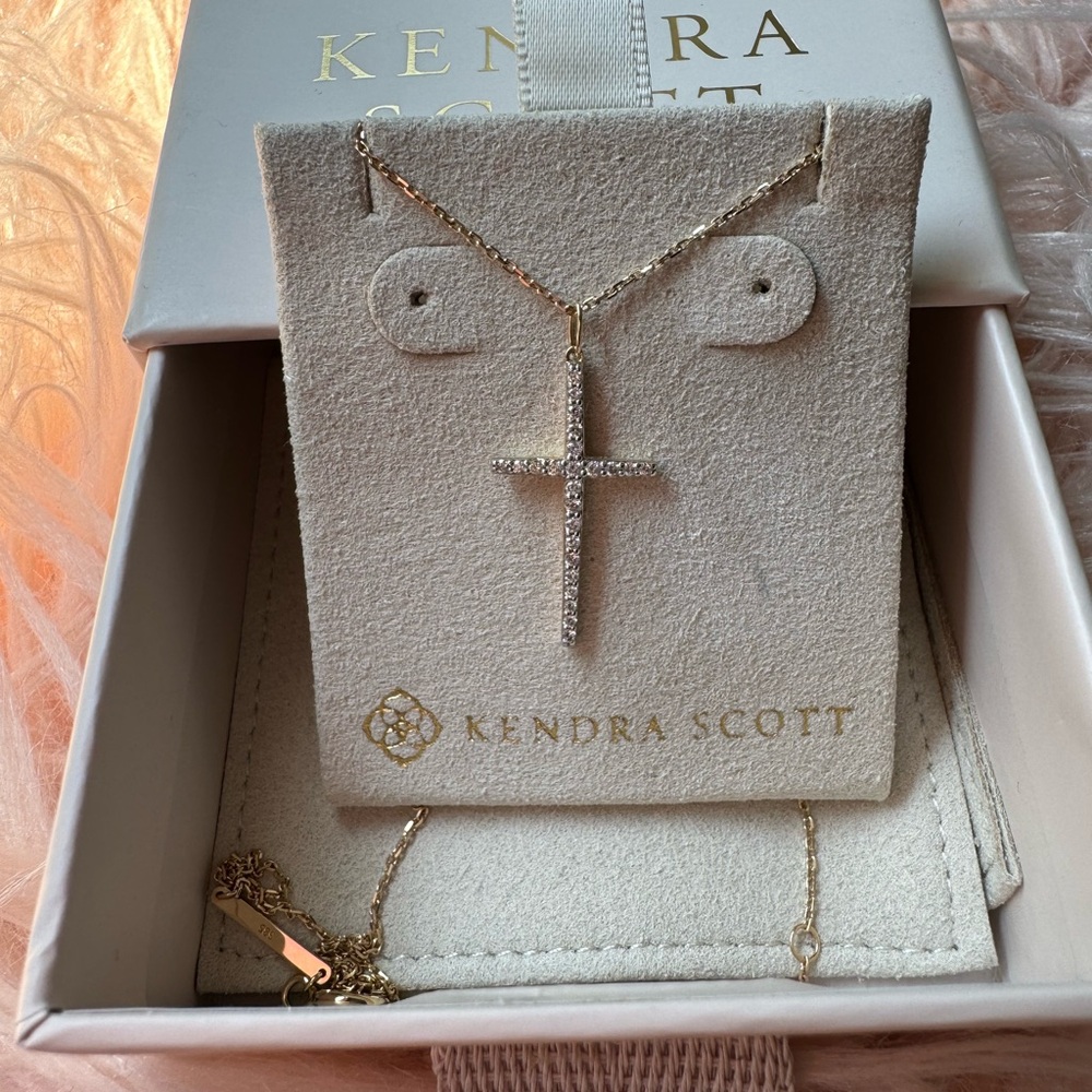 Kendra Scott Cross 14k Yellow Gold Pendant Necklace in White Diamond